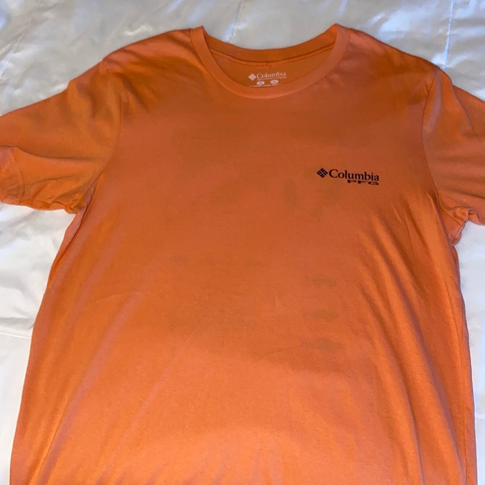 Bundle of two men’s Columbia PFG fishing shirts